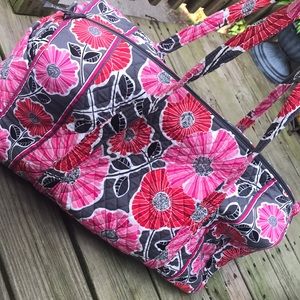 Vera Bradley duffel bag